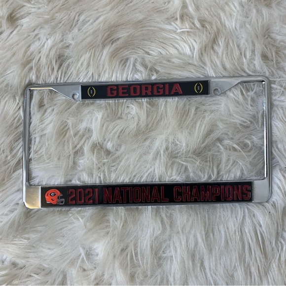 UGA Georgia 2021 Champions Metal License Plate Frame - Picture 1 of 6